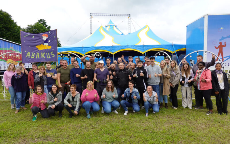 Aufbau Zirkuszelt_DSC00739